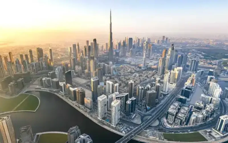 Dubai-real-estate1-2-1-750x375